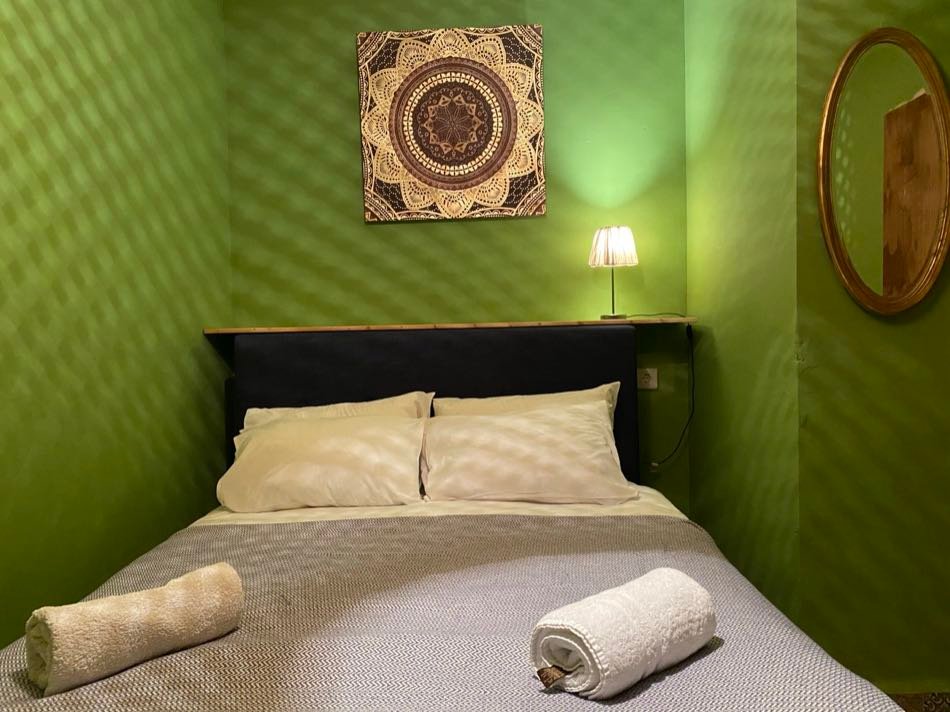 Bedroom at Piso 1, Pisos Baza