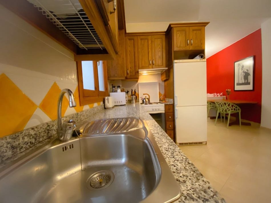 Kitchen at Piso 1, Pisos Baza